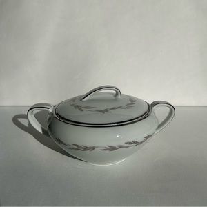 Noritake China Graywood Pattern Porcelain Sugar Bowl